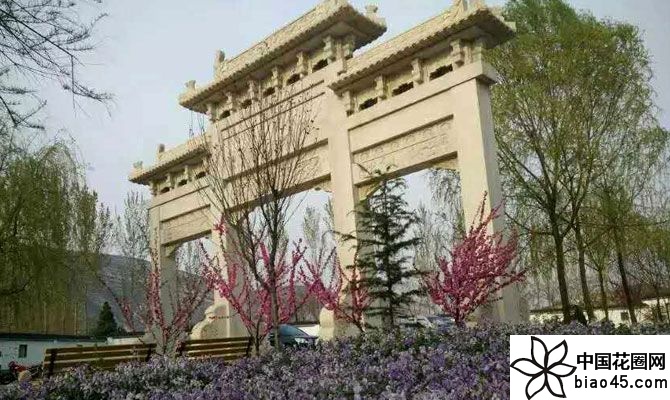 河北保定双龙山公墓